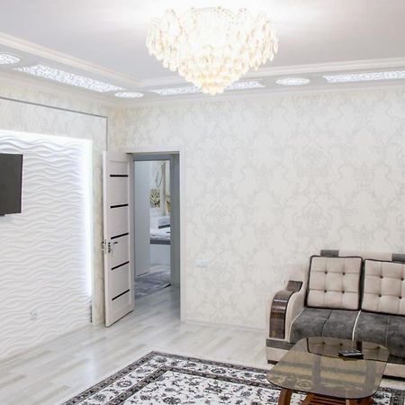 Metro Aybek Center Of Tashkent Comfort 1 Bedroom And Hall Ngoại thất bức ảnh