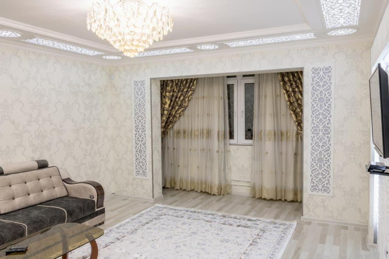Metro Aybek Center Of Tashkent Comfort 1 Bedroom And Hall Ngoại thất bức ảnh