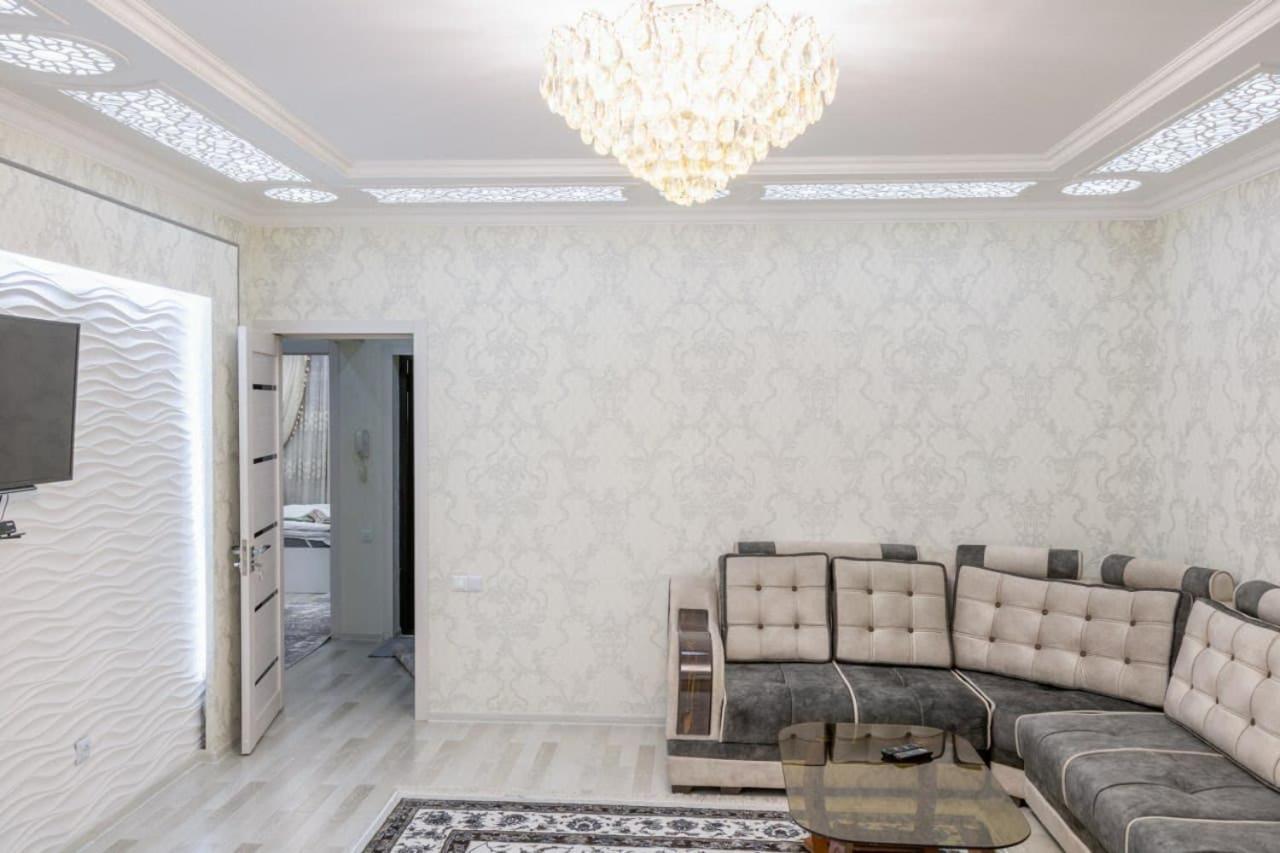 Metro Aybek Center Of Tashkent Comfort 1 Bedroom And Hall Ngoại thất bức ảnh