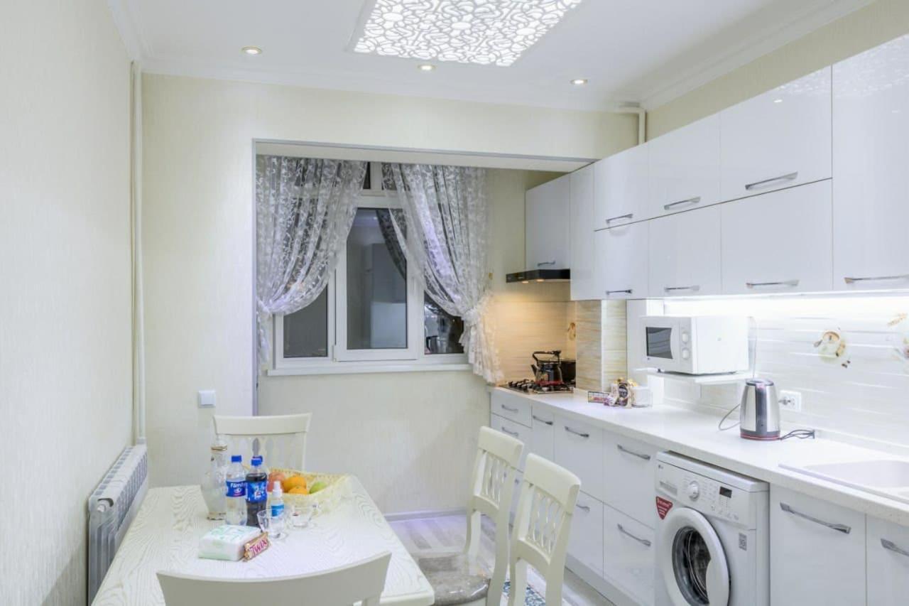 Metro Aybek Center Of Tashkent Comfort 1 Bedroom And Hall Ngoại thất bức ảnh