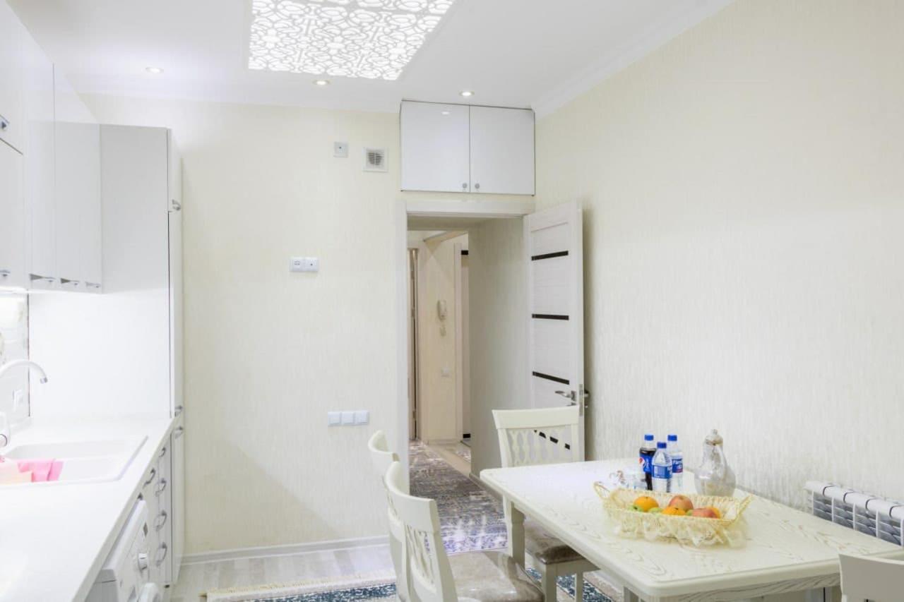 Metro Aybek Center Of Tashkent Comfort 1 Bedroom And Hall Ngoại thất bức ảnh