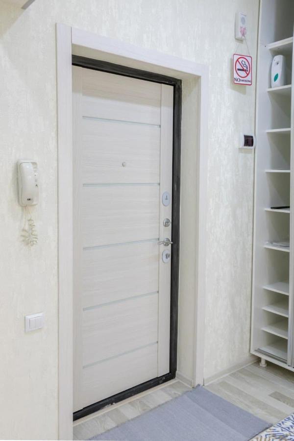Metro Aybek Center Of Tashkent Comfort 1 Bedroom And Hall Ngoại thất bức ảnh